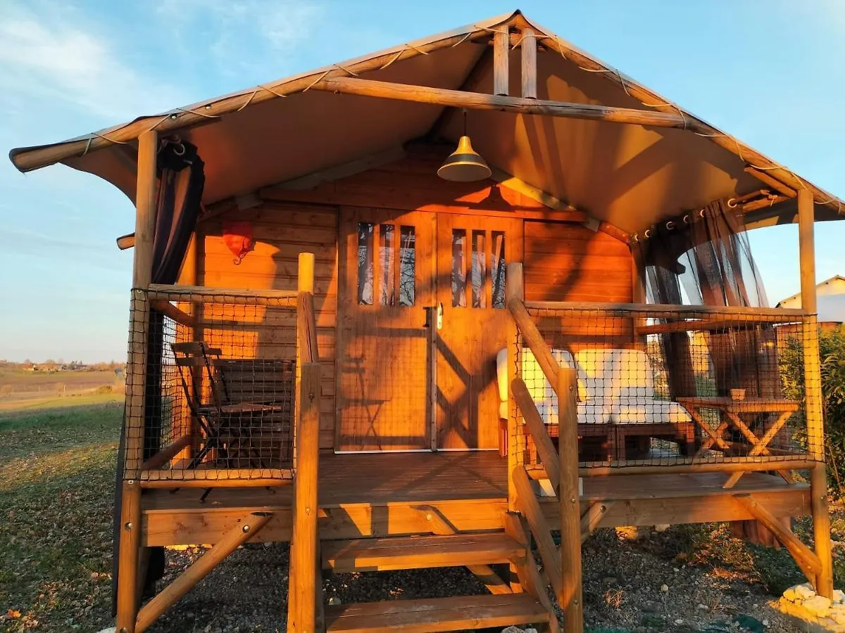 Les Lodges D'Adelaide Cahuzac-sur-Vère فرنسا